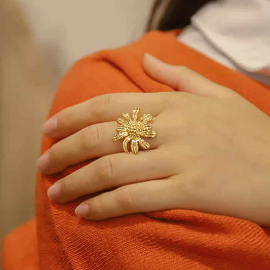 Erina Sunflower Ring