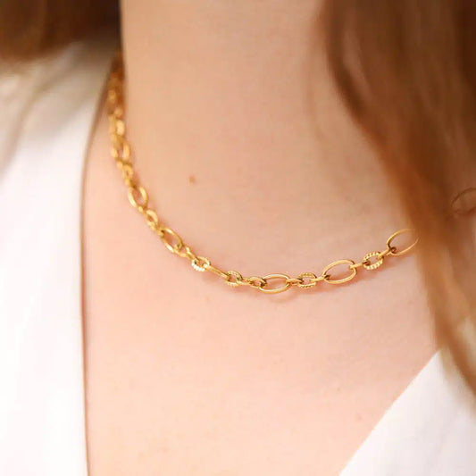 Novaria links Necklace