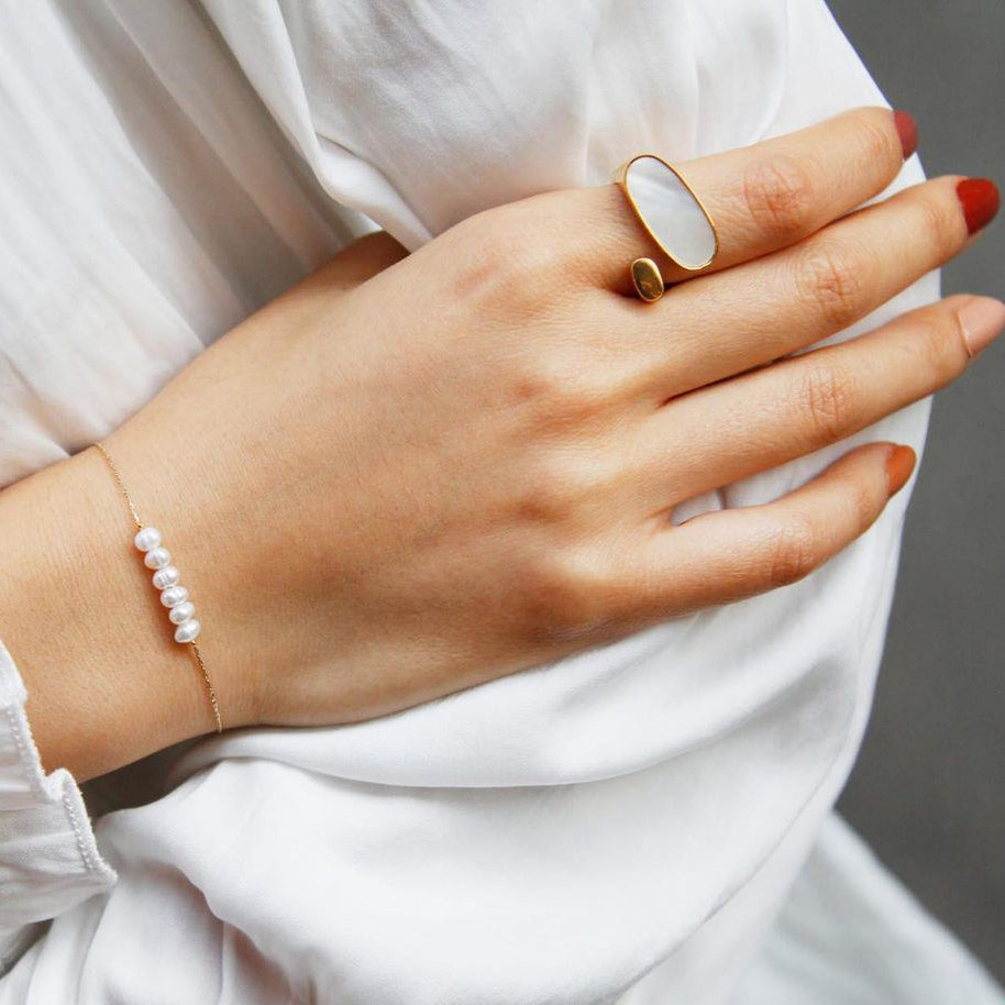 pearl Big Ring