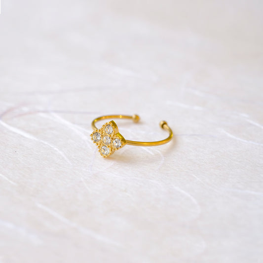 Clover Ring