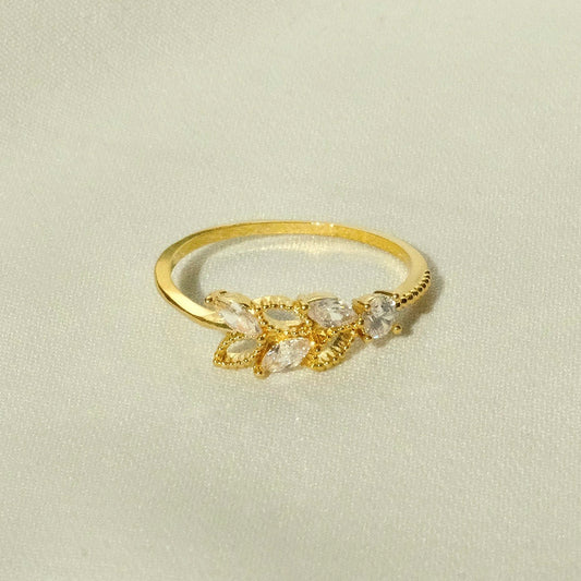 Leaves Zircon Ring