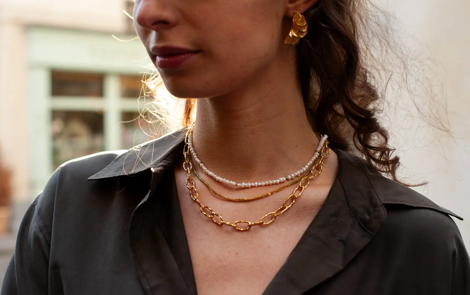 How to Layer Necklaces — A Simple Guide to Effortless, Chic Neck Stacking
