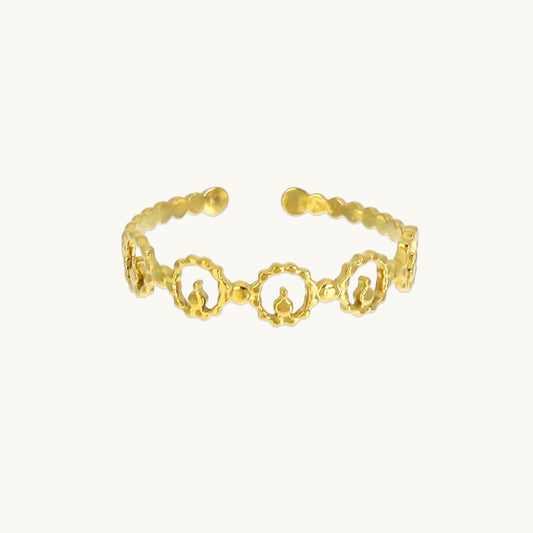 Emara Ring