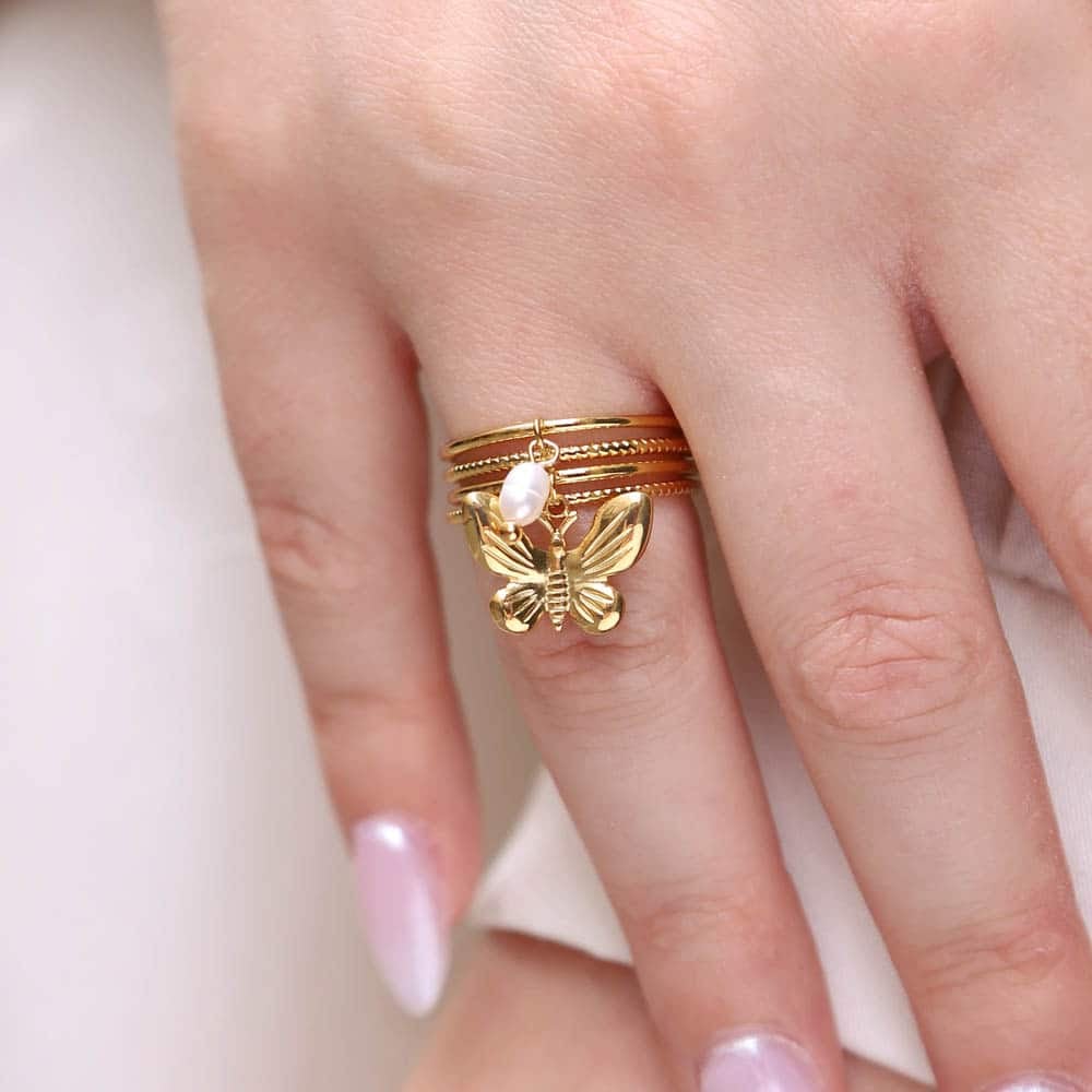 Carlotta rows butterfly pearl ST ring