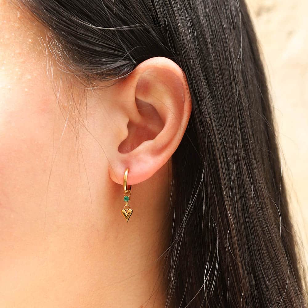 Yunae Mini Heart Earrings