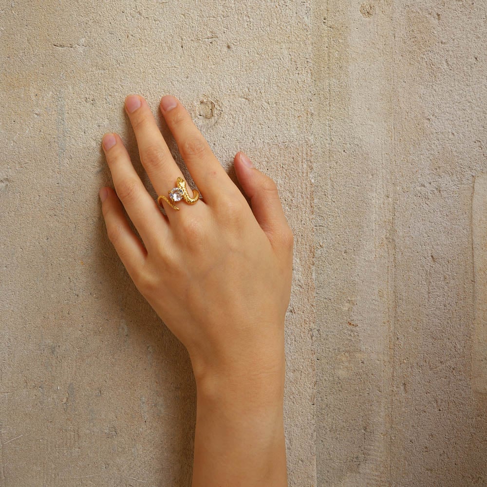 Lunoxe Snake Ring