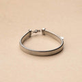 Vanelle Semi-Rigid Thick bracelet