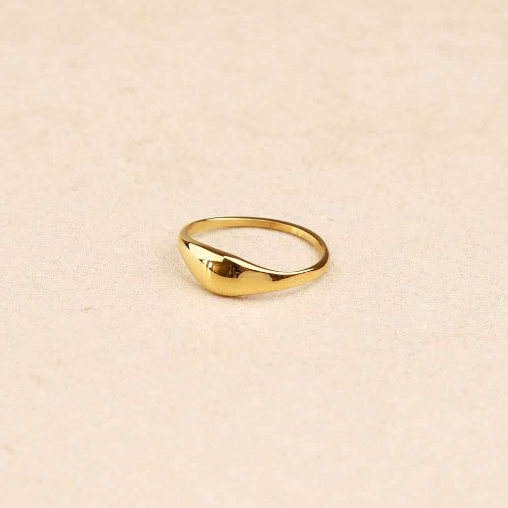 Orie Domed Surface Ring