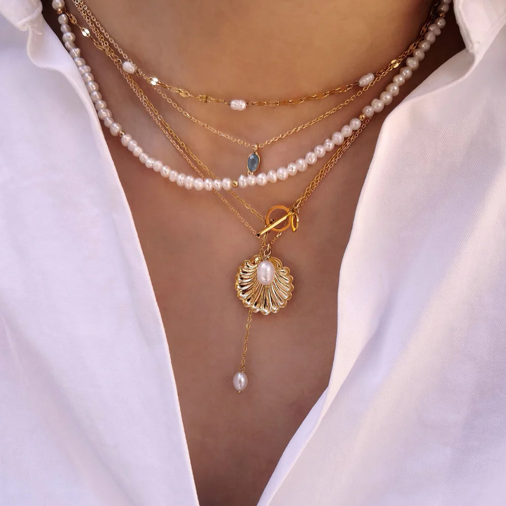 Ophelia III short pearls Necklace