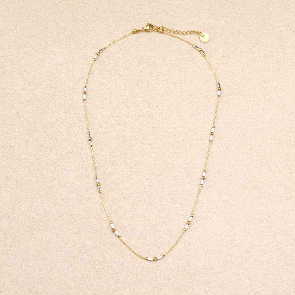 Lye Cylindrical Beads Necklace