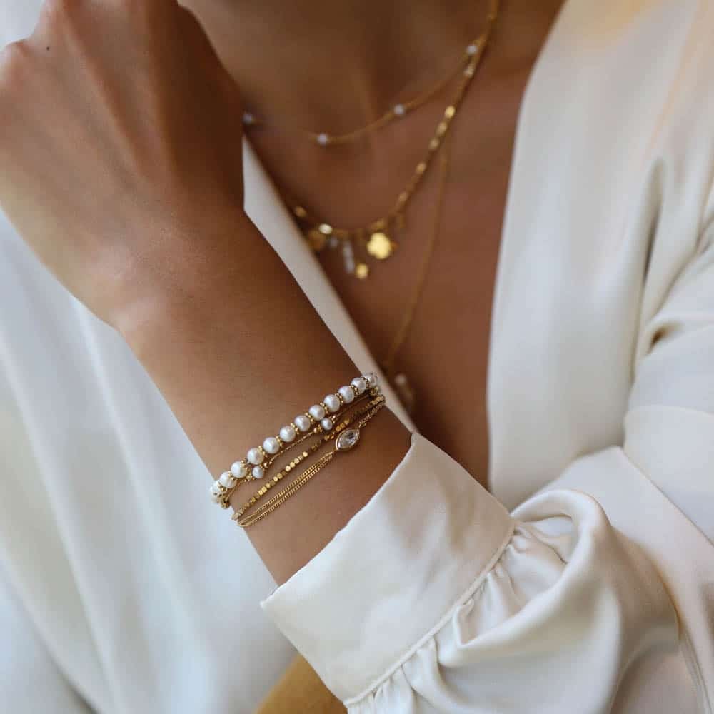 Nostalgia Pearls Bracelet