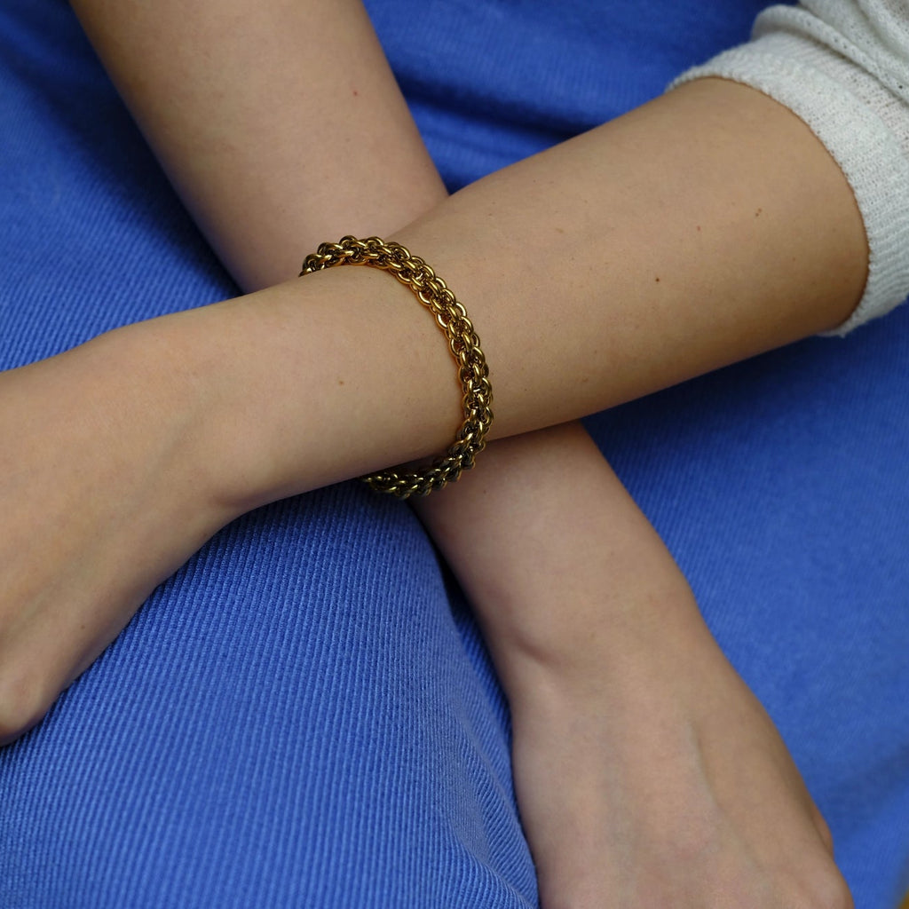 Lynea Interwoven Round-Thick Bracelet