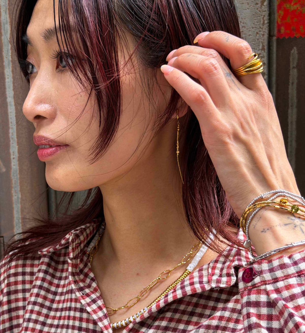 Ondinita Wide Structure Ring