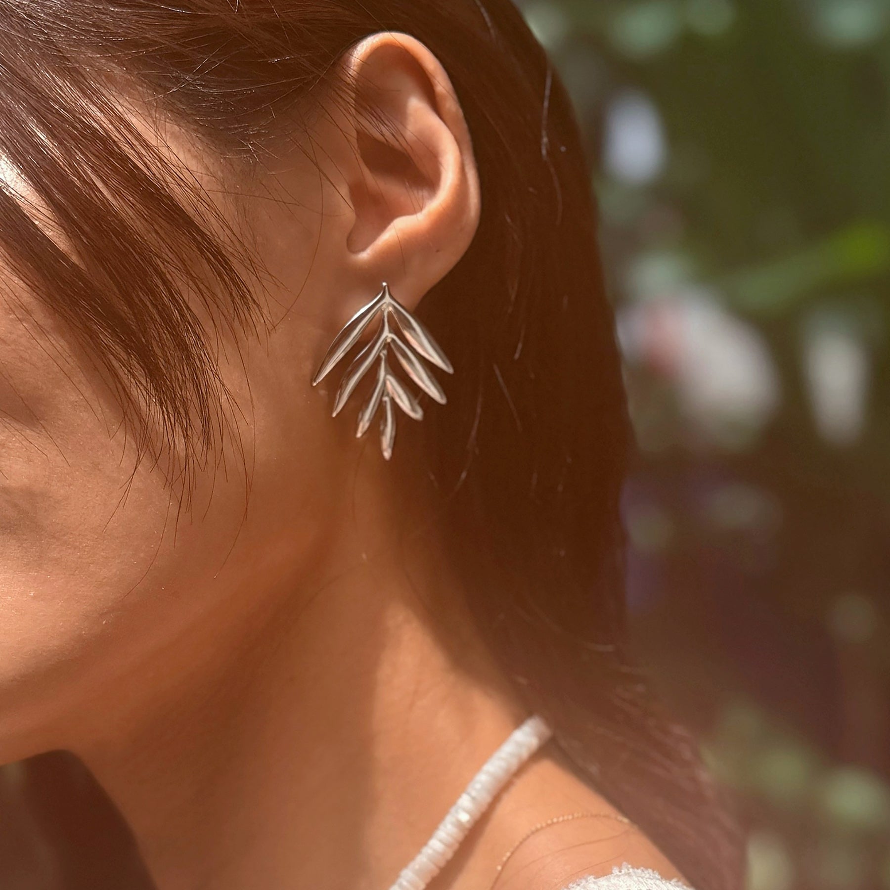 Enore Leaves Earrings