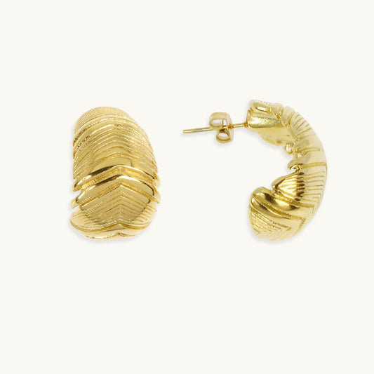 Alisson Feather Hoop Earrings