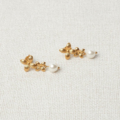 Jacynthe Floral Pearl Earrings