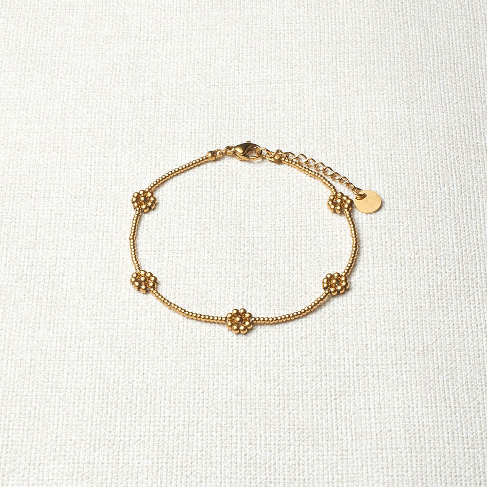 Prairie Gold Silver Flower Bracelet