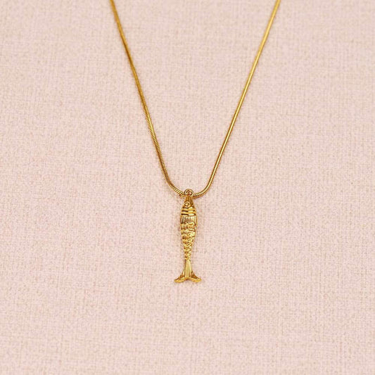 Eryph fish snake chain Necklace