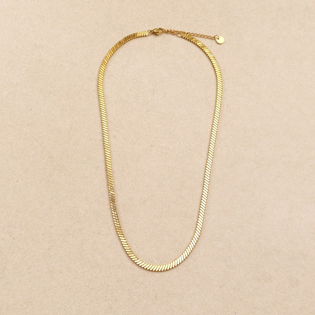 Lysima Flat Snake Necklace