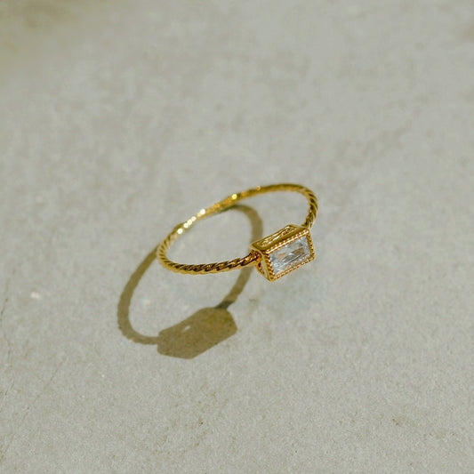 Duchess Square Ring