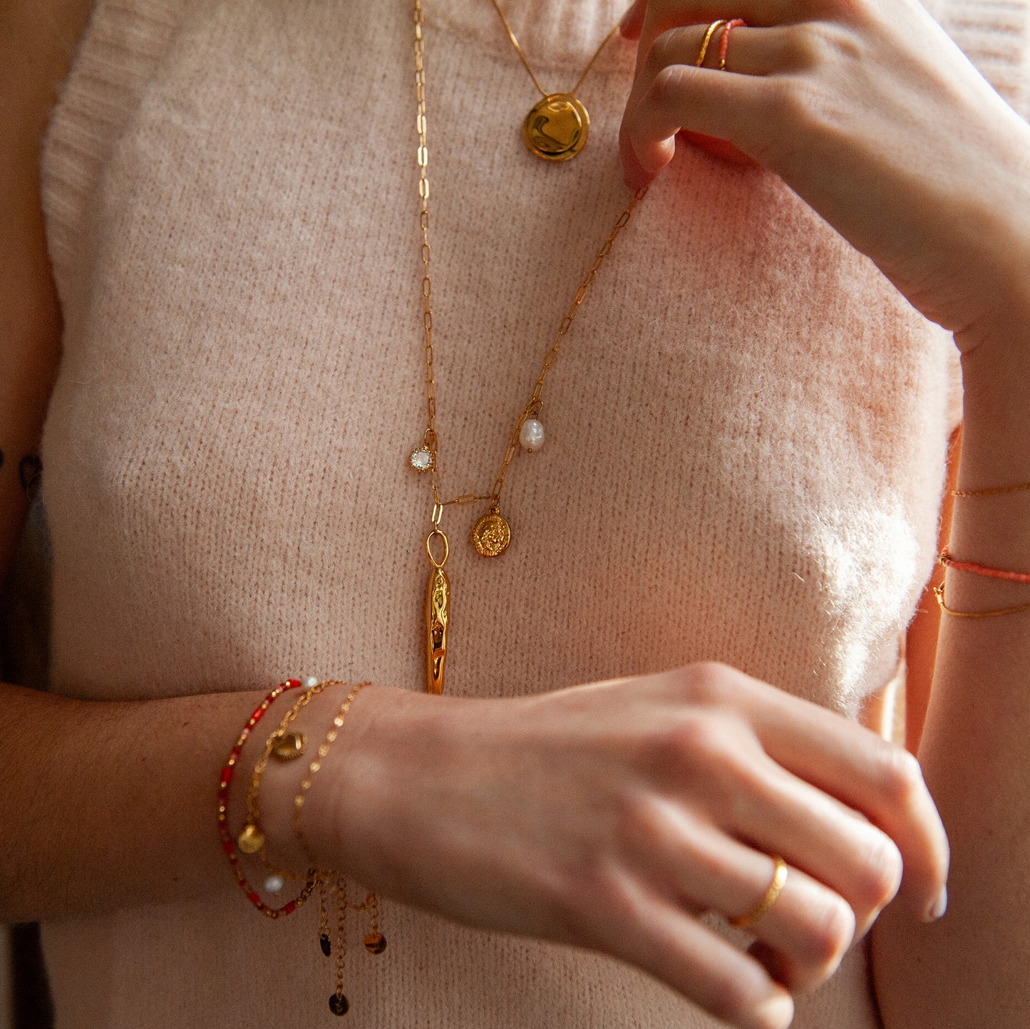 Les Cleias Calynea Fish Long Necklace