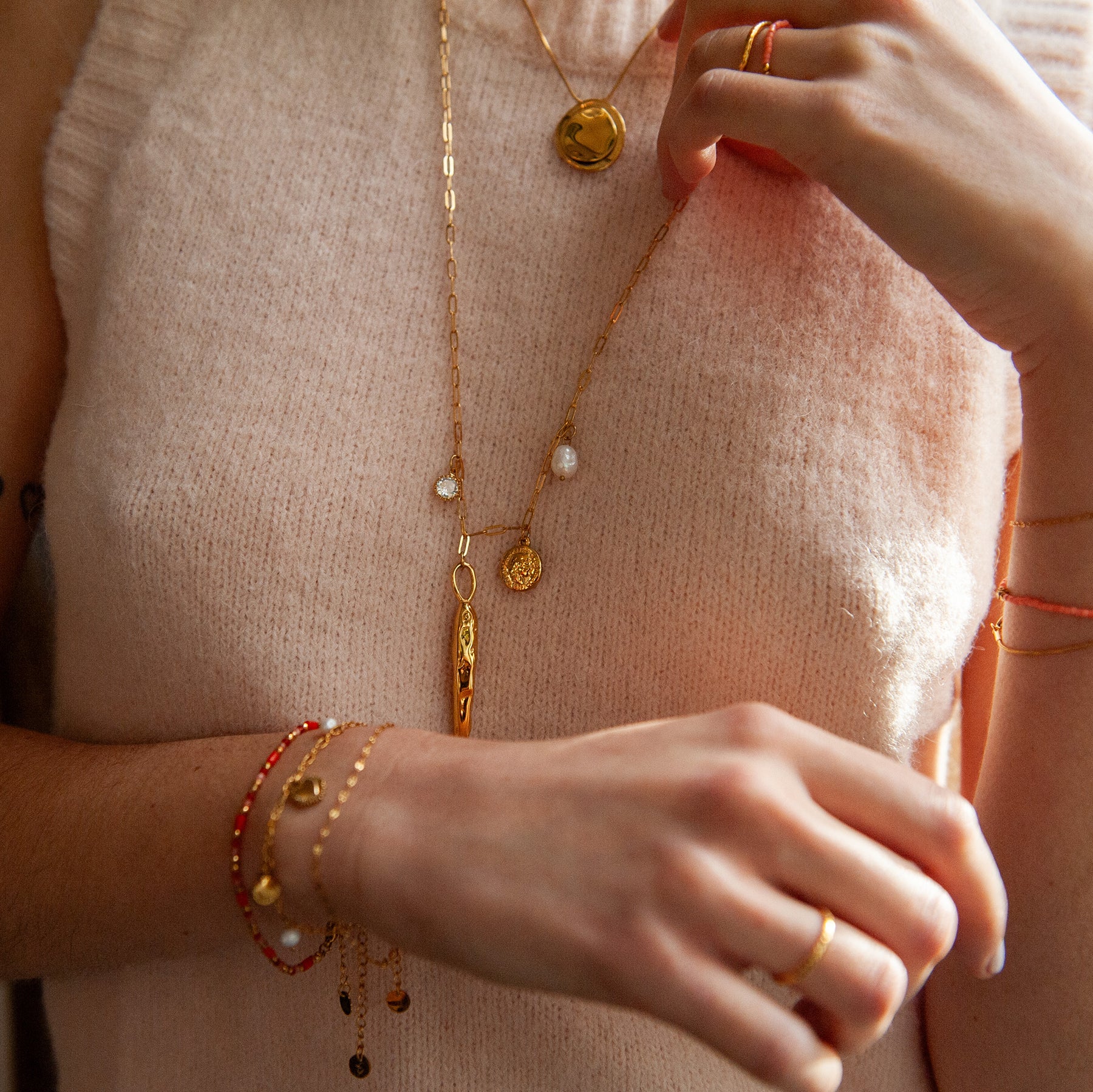 Les Cleias Calynea Fish Long Necklace