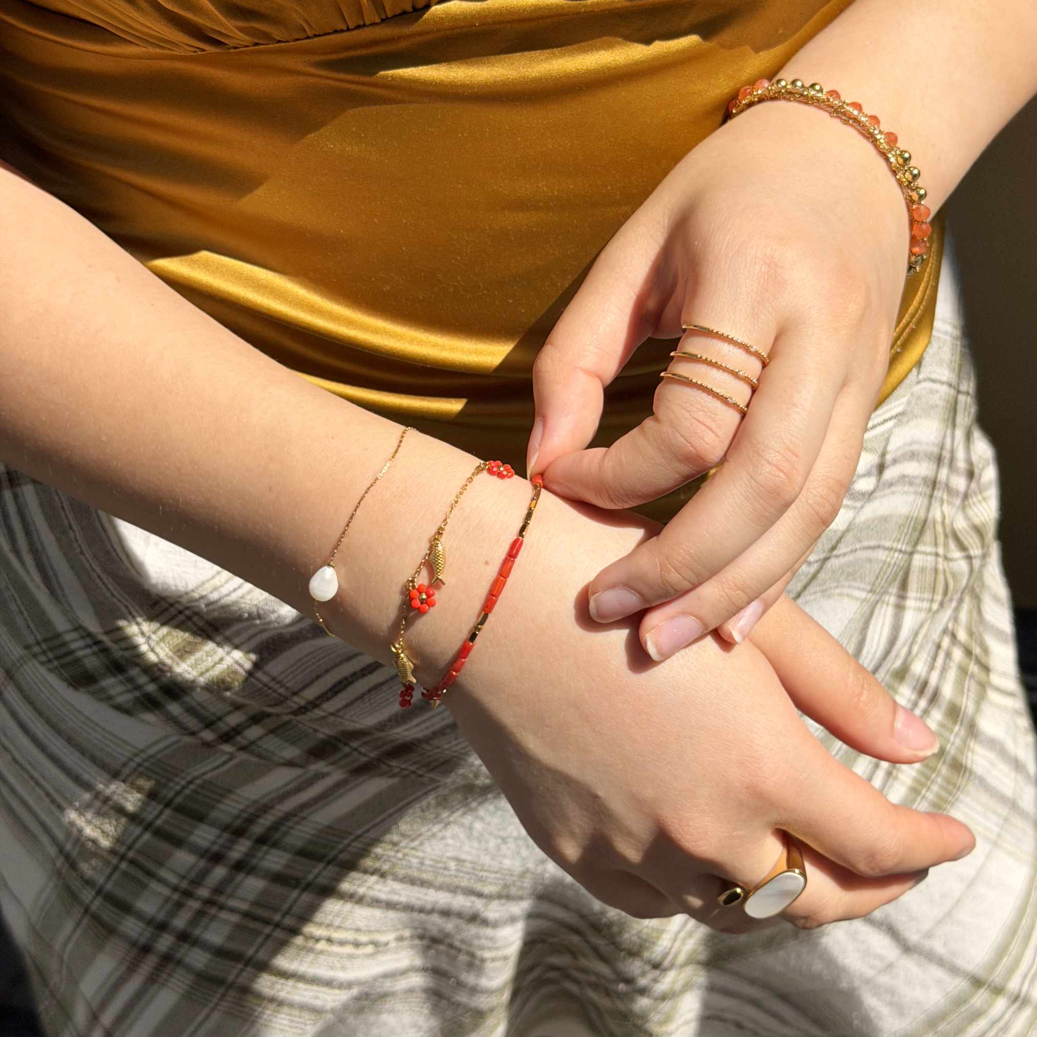 Les Cleias Coral bracelet