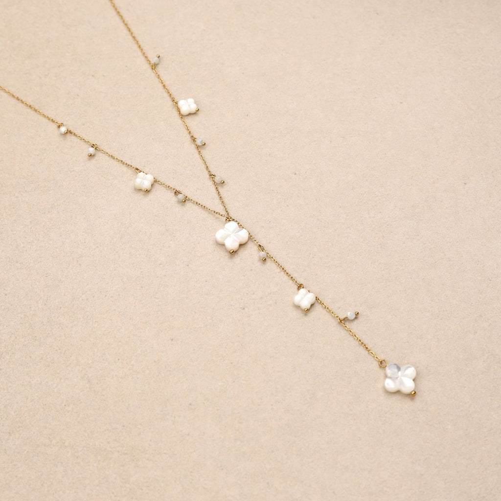 Lumine Mother-Of-Pearl Clovers Tie Necklace