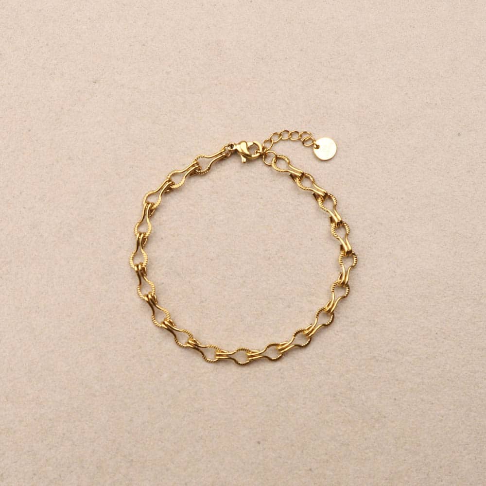Vespera Textured Links Bracelet