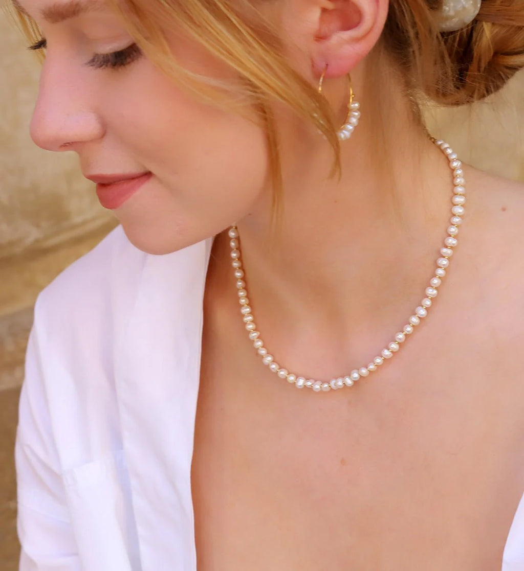 Ophelie II ST short necklace-small pearls