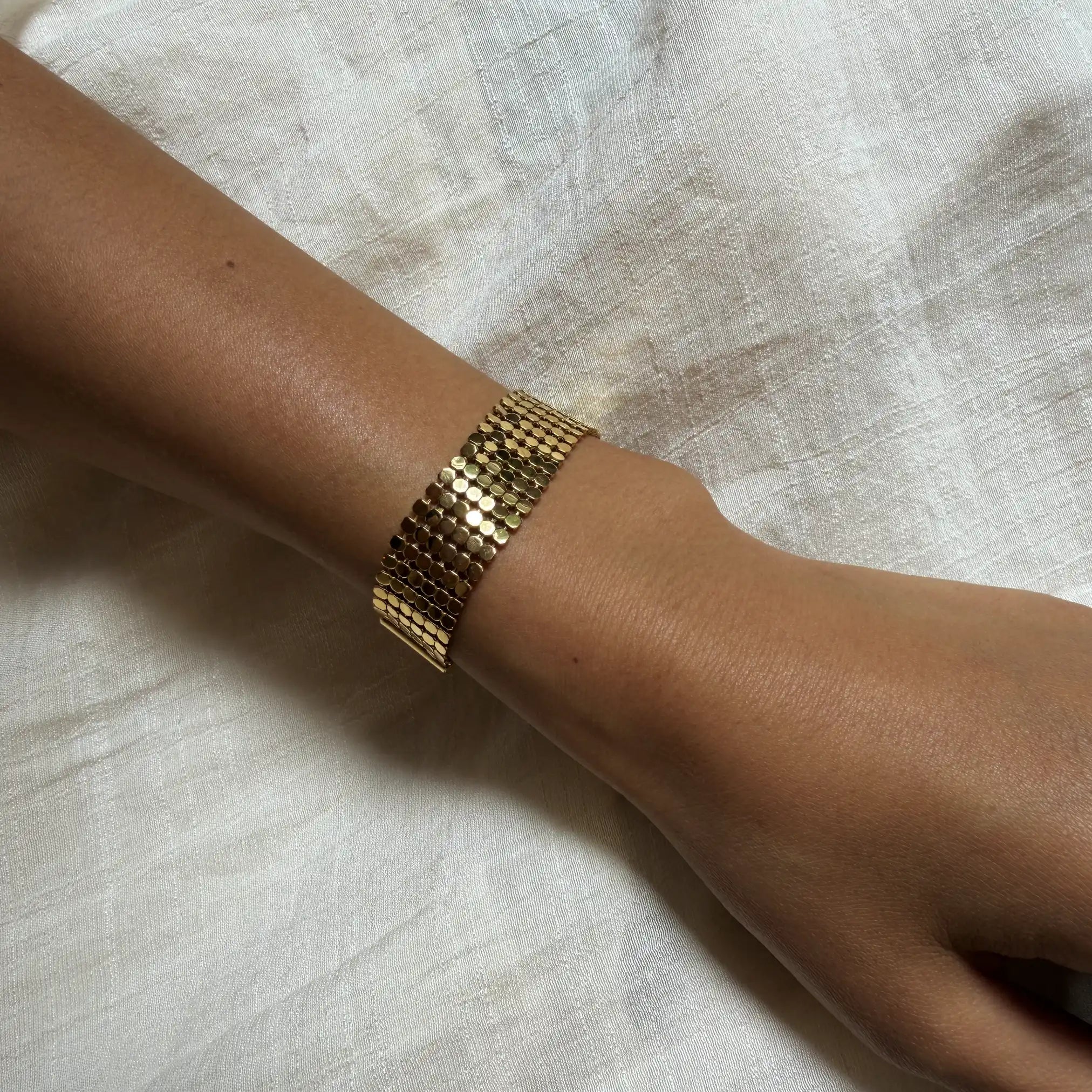 Mini Albie 6 Rows Circular Bracelet