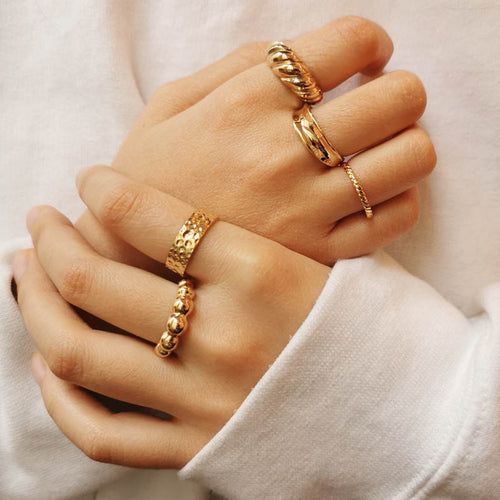 Metal work VI Ring
