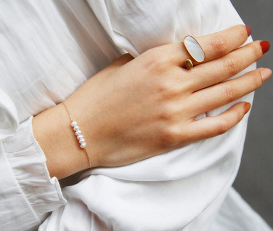 pearl Big Ring